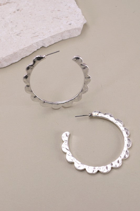 Scalloped Edge Hoops