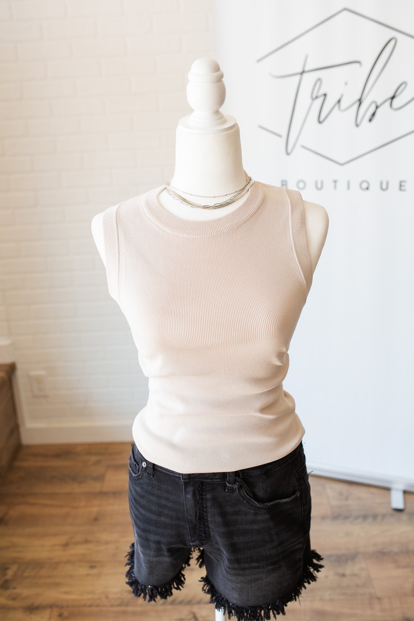 Round Neck Sweater Tank